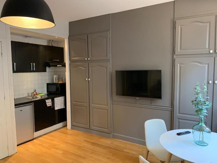 Apppartement Des Sacres De Reims Apartment Bagian luar foto