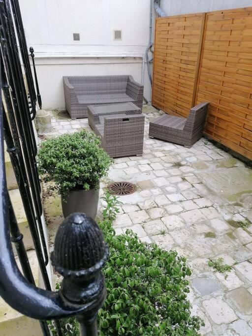 Apppartement Des Sacres De Reims Apartment Bagian luar foto